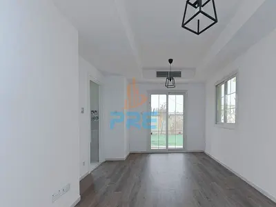 Type 4E I Two- Bedrooms + Study Room I Bright and Well Maintained I Vacant
