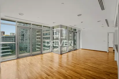 Spacious Upgraded Apartment | DIFC Views