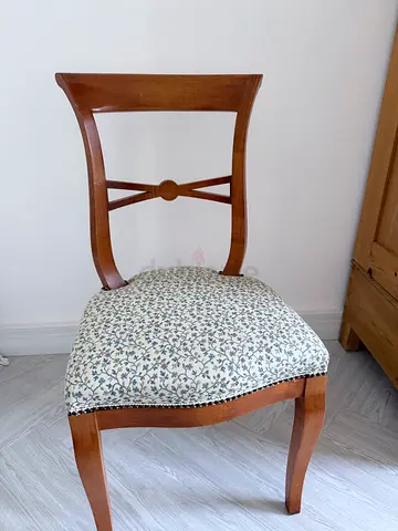 Selva Upholsterd Biedermeier Chair (solitaire)