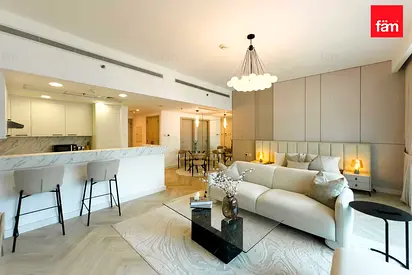 Burj View I Upgraded Furnished I Walking Closet