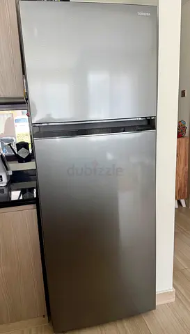 Refrigerator Toshiba excellent condition 463L