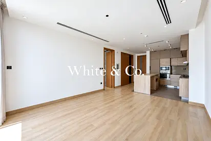 Unfurnished |Flexy Cheques | Chiller Free
