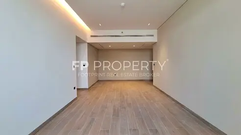 Bright| Spacious |Unfurnished | Prime Location