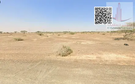 ارض بالمنامة1/ زاويه شارع وسكه/المالك مباشر/4305sq