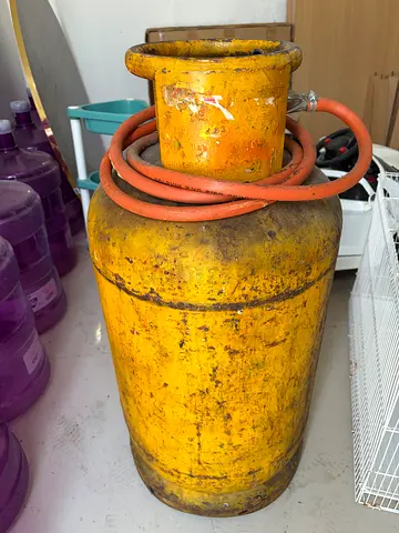 Gas cylinder for sale