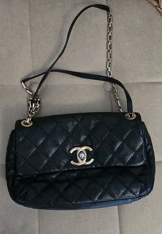 Handbag