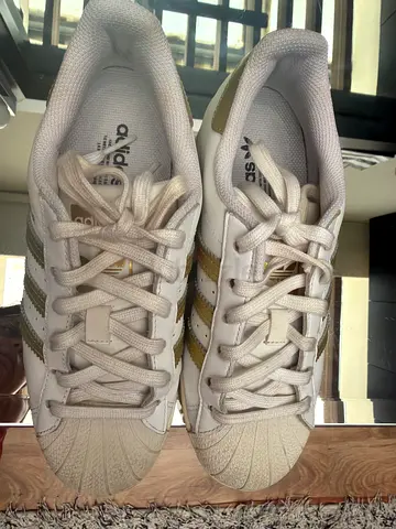 Beige Adidas Superstar sneakers with gold stripes -37.5 size available