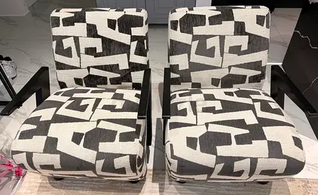 Arm chair