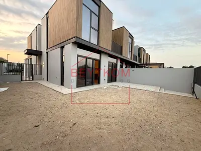 4BR Villa | Spacious Modern Family Home