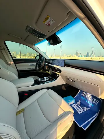 2025 Genesis GV70 — миниатюра 11