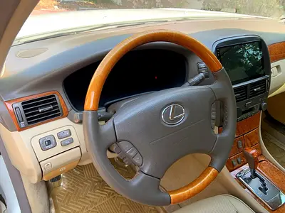 صورة 8 لـ 2004 Lexus LS-SERIES