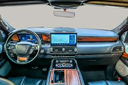 2022 Lincoln NAVIGATOR — фото 9
