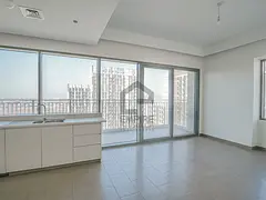 Spacious and Bright Unit | Pool n Community View