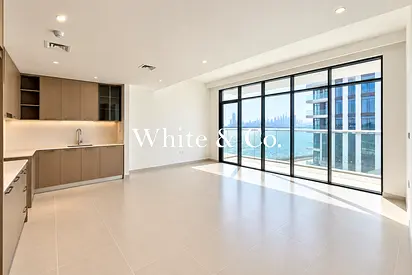 BRAND NEW | BURJ & SEA VIEW | SPACIOUS