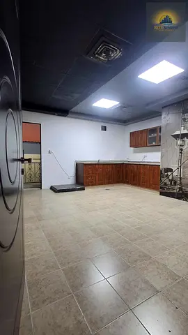 1BHK SPACIOUS SIZE GOOD FINISHING 4500 MONTHLY AVAILABLE IN MBZ CITY