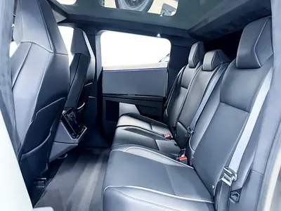 2026 Tesla CYBERTRUCK 照片 7