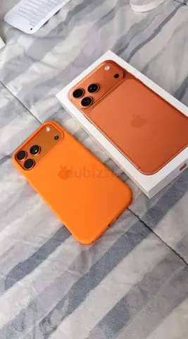 Iphone 17 pro max (cosmic orange)