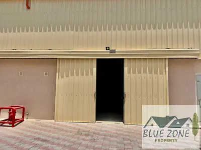 Brand new warehouse for rent - Insulated - one month grace period- Near to Emirates road