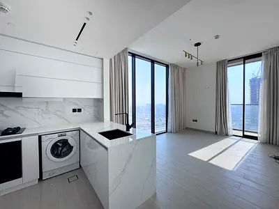 PRIME LOCATION | LUXURY FINISH | MODERN LIVING