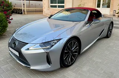 Lexus LC 500 Convertible 5.0 V8