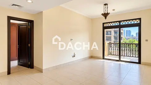 Courtyard View | Emaar | Prime Old Town Location