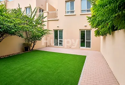Near Pool and Park | Vacant | Single Row