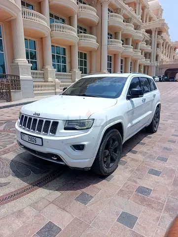 Jeep Grand Cherokee 5.7HEMI Overland GCC Specs