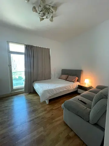 🏡 Spacious Master Room for Rent | Dubai Marina