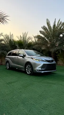 Sienna platinum edition//360//vip seat // HUD/2022