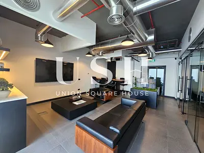 Beautifully Fitted | Vacant | Unfurnished