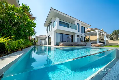 Fully Upgraded | Spacious 5BR | Brand New