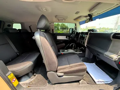 صورة مصغرة 15 لـ 2012 Toyota FJ CRUISER