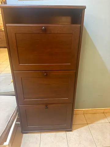 Wooden Shoe Cabinet with Three Doors