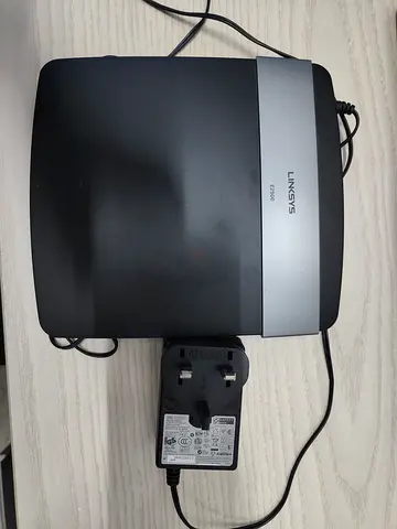Linksys E2500 N600 Dual-Band WiFi Router