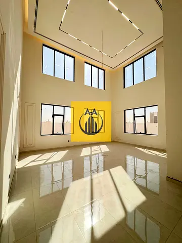 Villa for rent in al athbah 4 master bedrooms + big hall