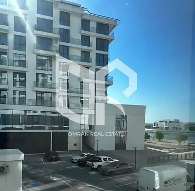 ✨ البلكونة والإطلالة في وحدة واحدة استوديو واسع