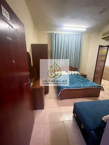 🏢 **استوديو للإيجار الشهري – بناية الطواش 102** 🏢  📍 **الموقع:** الكورنيش – منطقة البستان – مقابل المدينة الشامل  ✨ استوديو مميز في موقع حيوي وقريب