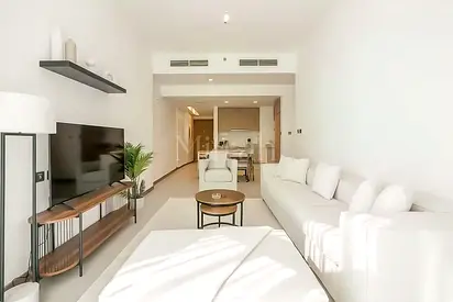 Fully Furnished | High Floor | Stunning Canal View