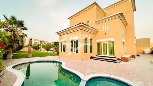 Independent Villa | With Pool | Spacious Bedrooms