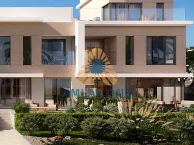 Single Row | Spacious Townhouse | Invest Now !!