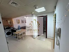 Resale 1-bedroom apartment in City Tower, 865 sq. ft., with kitchen, 2 bathrooms, balcony and privat