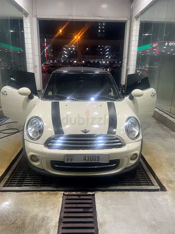 2013 MINI Cooper GCC Specs in Excellent Condition