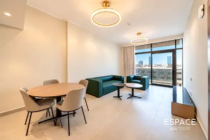 Exclusive - High Floor - 786 SQ FT