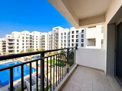SPACIOUS 3BR | SEMI-CLOSED KITCHEN | WATER VIEW