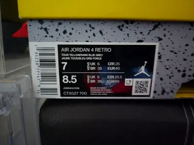 Air Jordan 4 Retro Yellow/Black - Size UK 7 / EU 41 (Brand New)