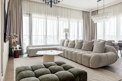 Penthouse-Style | Top Floor | Full Creek & Skyline View for Rent