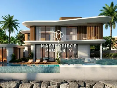 Single-Row | Luxury Villa | Community View