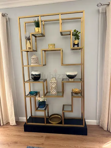 Elegant Display Shelf