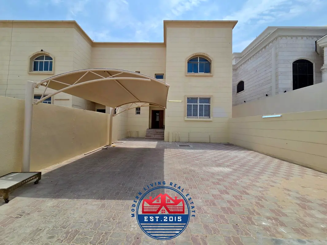 Separate Entrance Big Yard 4 Bedroom Majlis in Baniyas East
