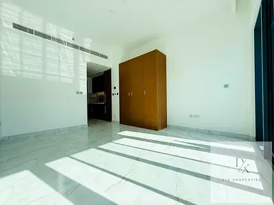 مطلة على المسبح | خيارات متعددة | جاهزة للسكن